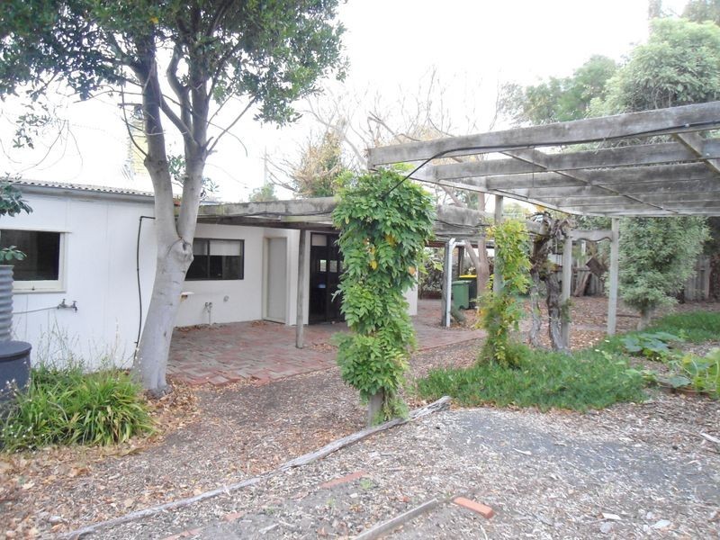 25 Hopetoun Street, Inverloch VIC 3996