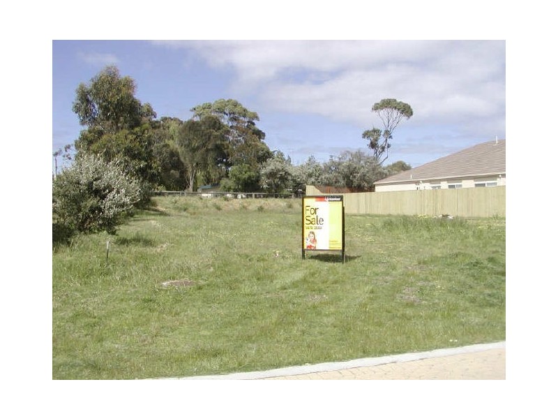7 Paperbark Place, Inverloch VIC 3996