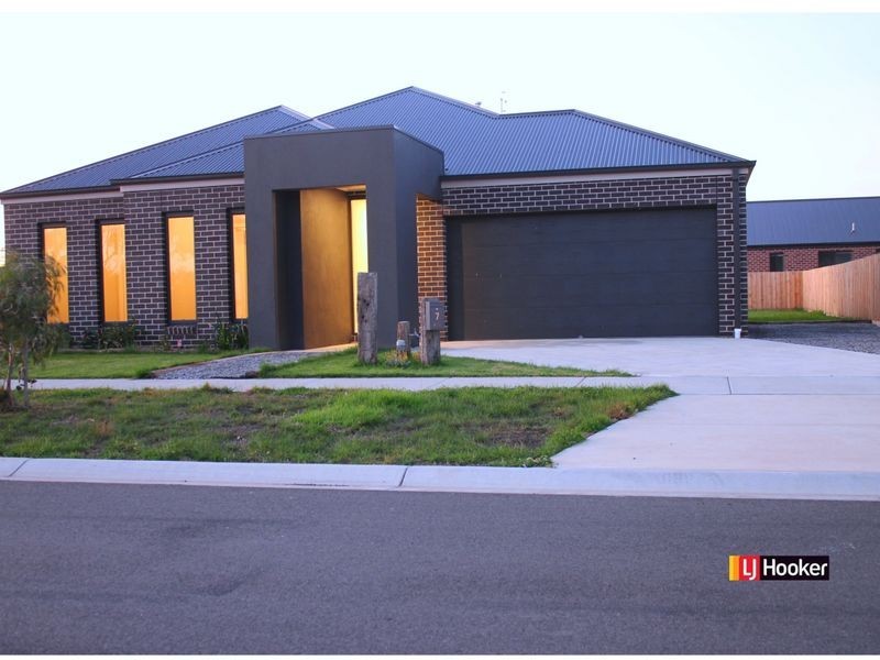 7 Citadel Way, Inverloch VIC 3996