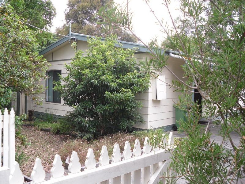 6 John Street, Inverloch VIC 3996
