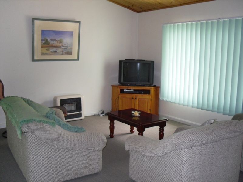 6 John Street, Inverloch VIC 3996