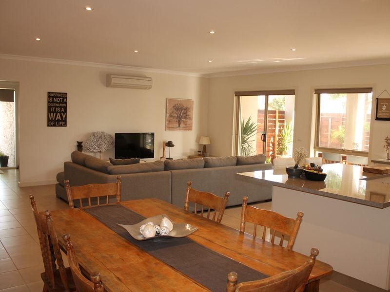 3 Headland Way, Inverloch VIC 3996