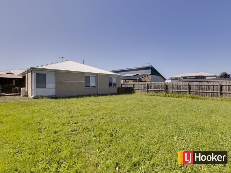 20 Beachcomber Drive, Inverloch VIC 3996