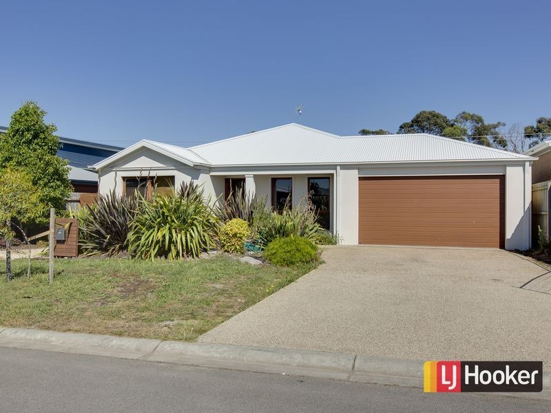 20 Beachcomber Drive, Inverloch VIC 3996