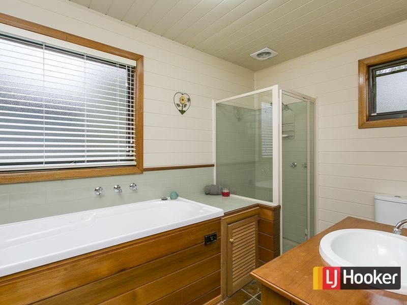 52 Toorak Road, Inverloch VIC 3996