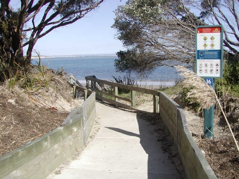 1 & 2/Cnr Abbott Street & Ramsay Boulevard, Inverloch VIC 3996