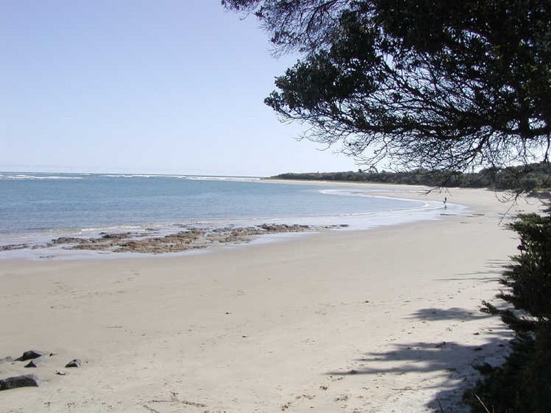 1 & 2/Cnr Abbott Street & Ramsay Boulevard, Inverloch VIC 3996