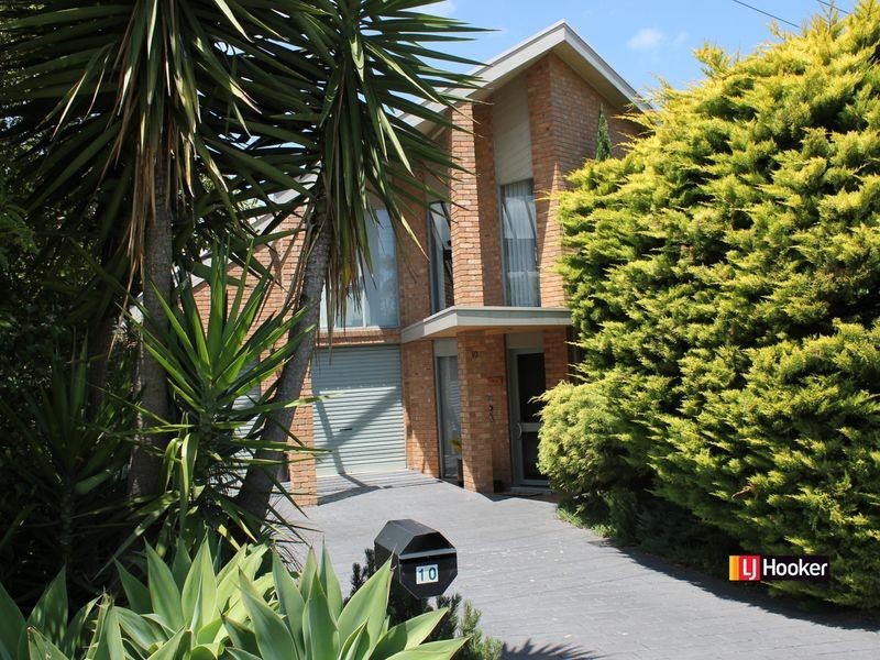 10 Pier Road, Inverloch VIC 3996