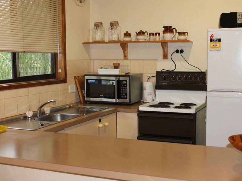 14 Churchill Crescent, Inverloch VIC 3996