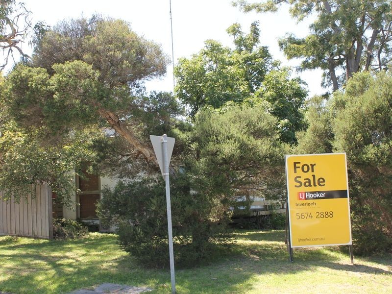 41 Bayview Avenue, Inverloch VIC 3996