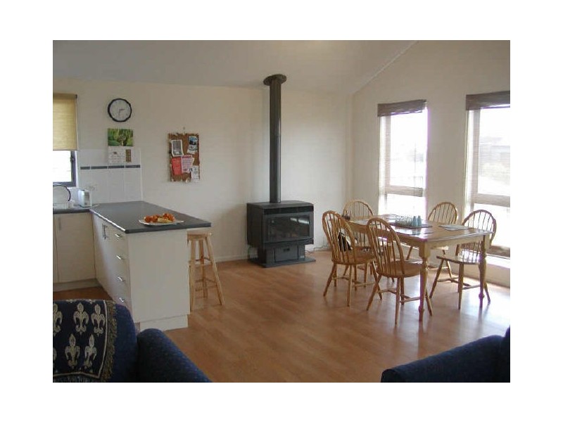 25 Outrigger Drive, Inverloch VIC 3996