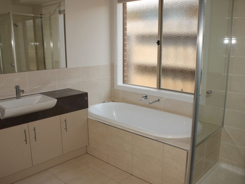 13 Queenscliff Drive, Inverloch VIC 3996