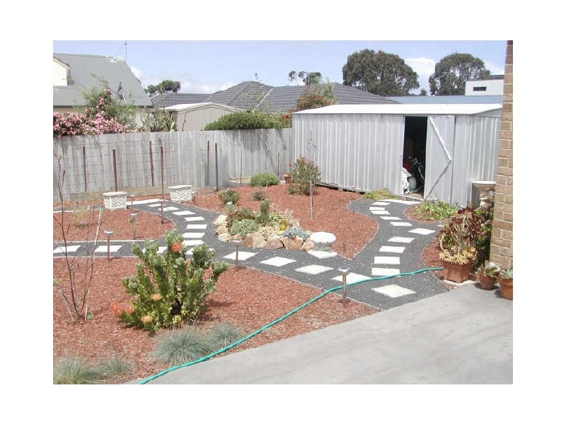 12 Queenscliff Drive, Inverloch VIC 3996