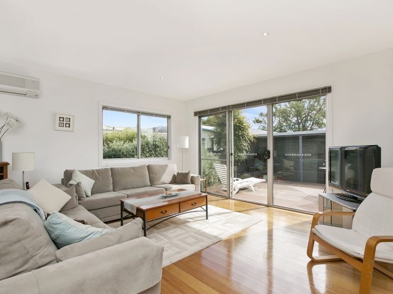 2/13 Golf Street, Inverloch VIC 3996