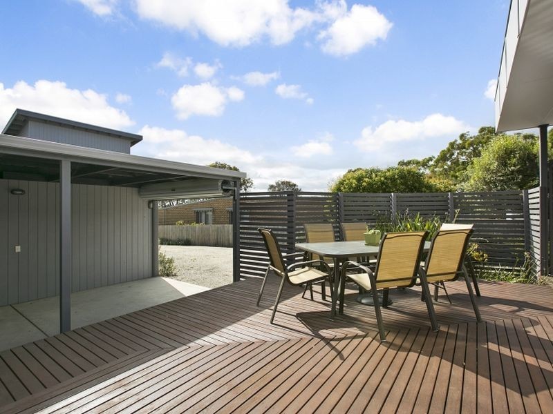 2/13 Golf Street, Inverloch VIC 3996