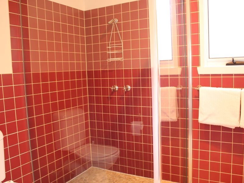 8 John Street, Inverloch VIC 3996