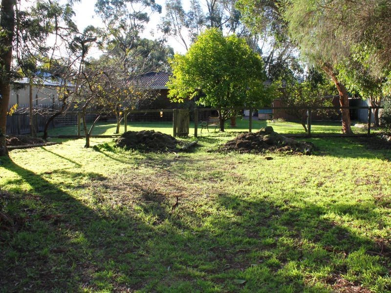 21 Lavington Street, Inverloch VIC 3996