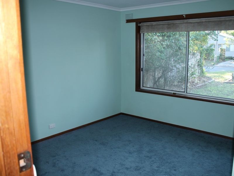 21 Lavington Street, Inverloch VIC 3996