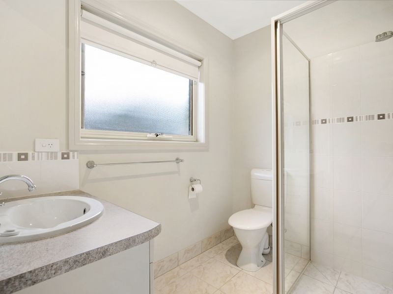 10 Paperbark Place, Inverloch VIC 3996