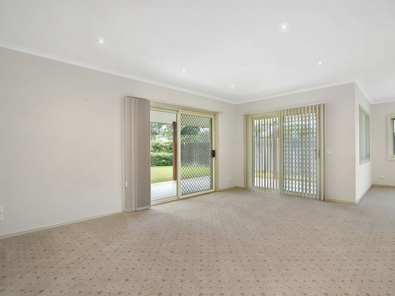 10 Paperbark Place, Inverloch VIC 3996