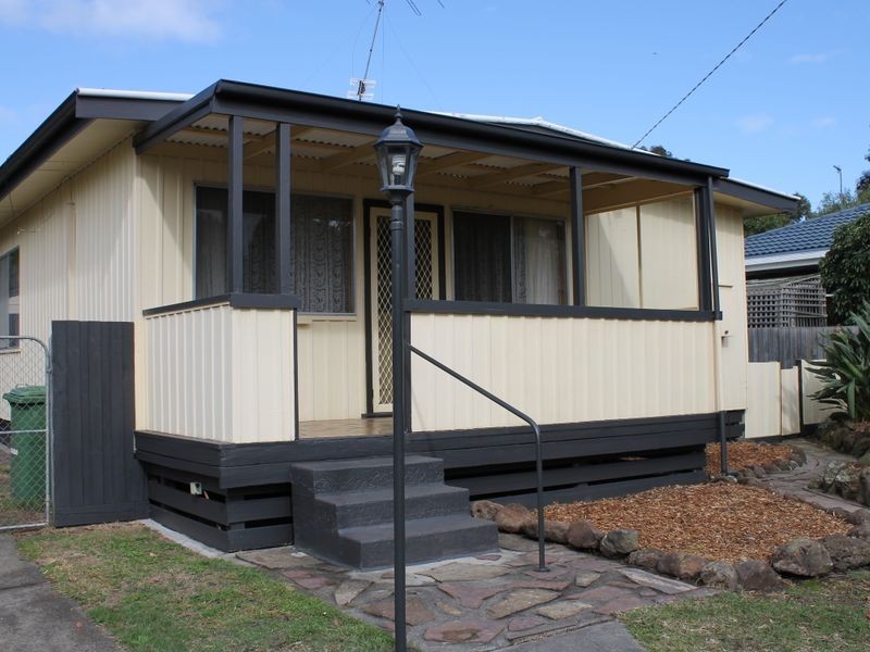 3 Stewart Avenue, Inverloch VIC 3996