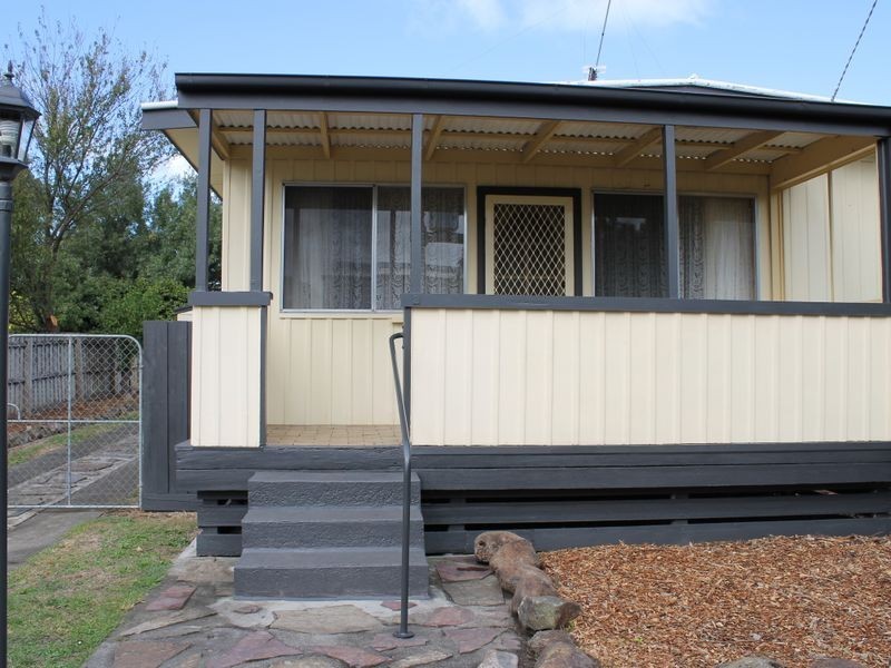3 Stewart Avenue, Inverloch VIC 3996