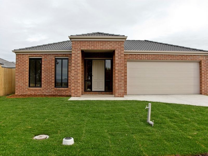 45 Ullathornes Road, Inverloch VIC 3996