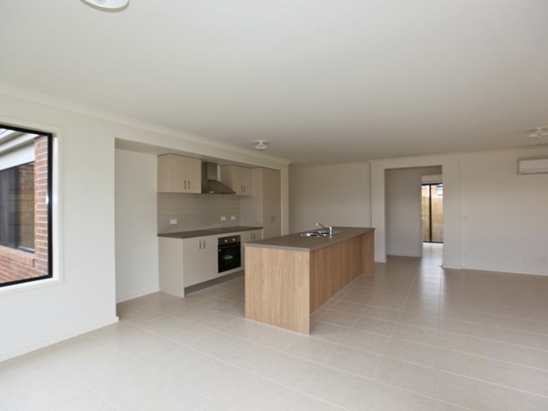 45 Ullathornes Road, Inverloch VIC 3996