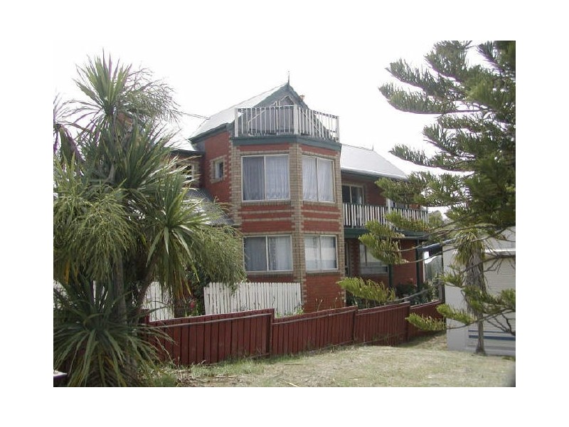 12 Cuttriss Street, Inverloch VIC 3996