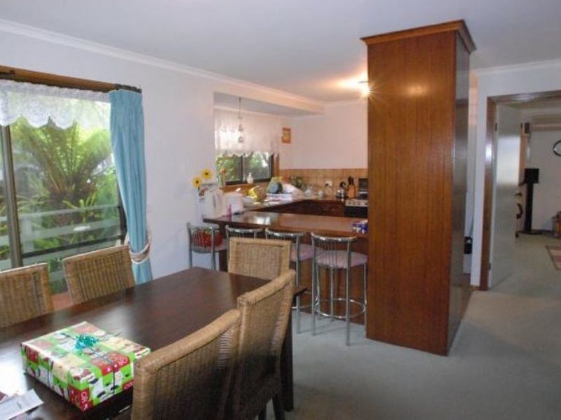 56 Sandymount Avenue, Inverloch VIC 3996