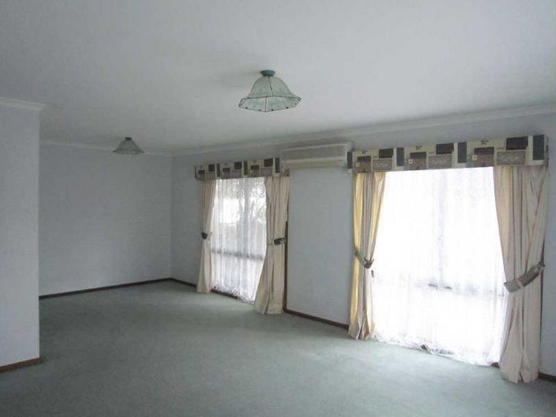 56 Sandymount Avenue, Inverloch VIC 3996