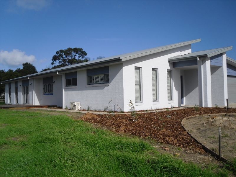 27 Paperbark Place, Inverloch VIC 3996