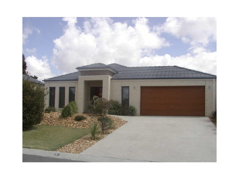 71 Woodland Heath Drive, Inverloch VIC 3996