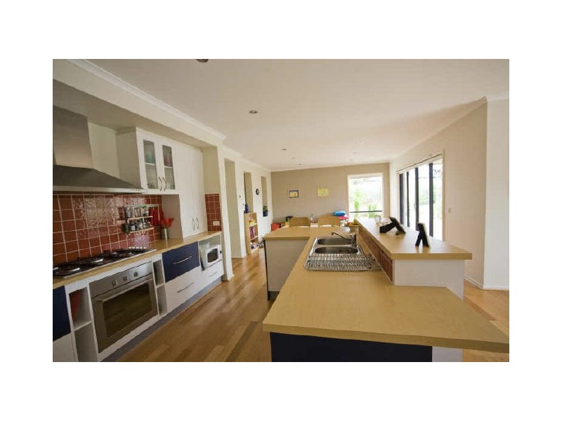 71 Woodland Heath Drive, Inverloch VIC 3996