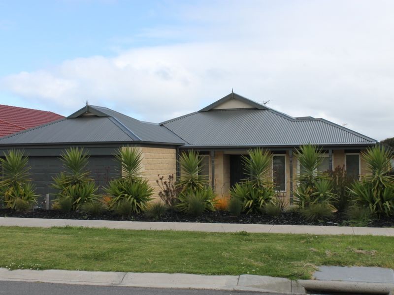 48 Beachcomber Drive, Inverloch VIC 3996
