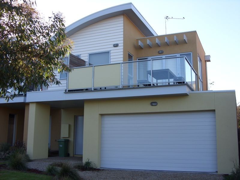 29 High Street, Inverloch VIC 3996