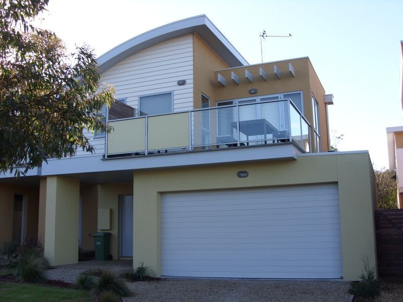 29 High Street, Inverloch VIC 3996