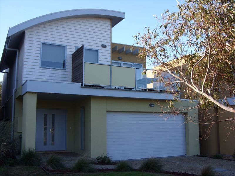 29 High Street, Inverloch VIC 3996