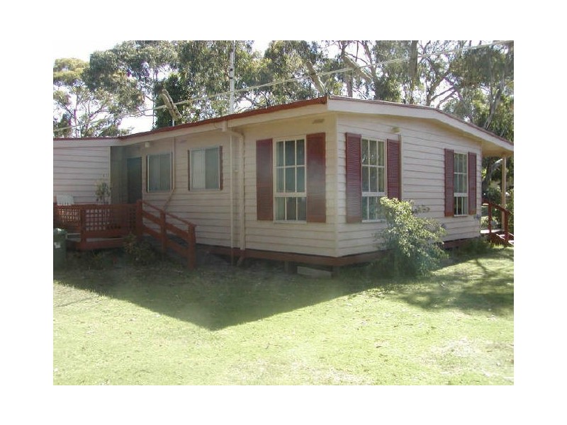 28 Anderson Avenue, Inverloch VIC 3996