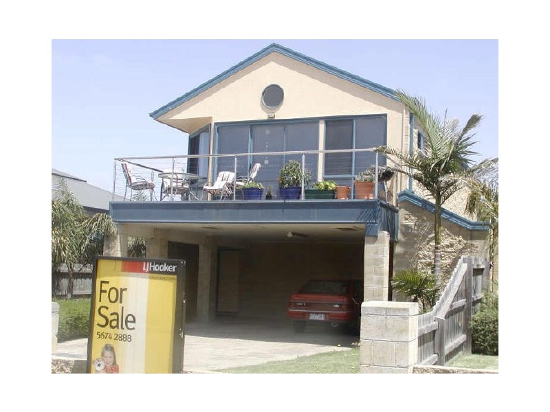 3 Pier Road, Inverloch VIC 3996