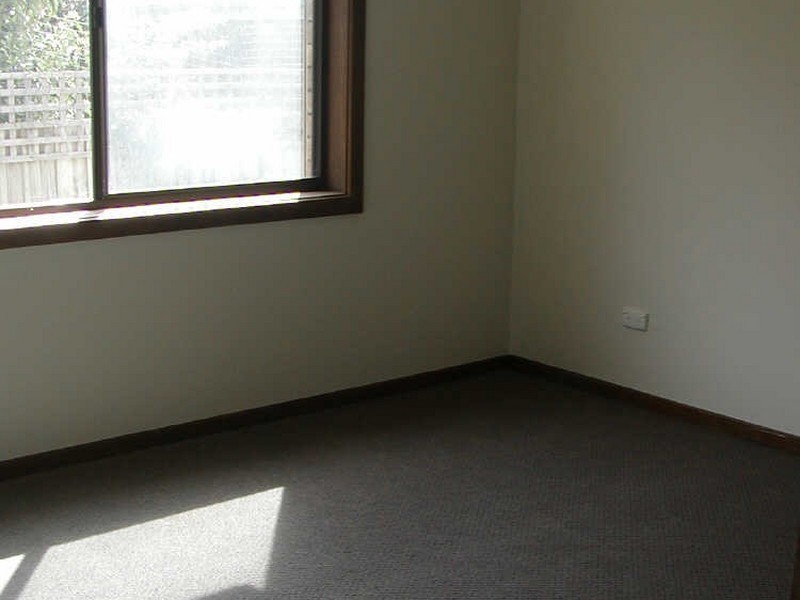 4/66-68 William Street, Inverloch VIC 3996