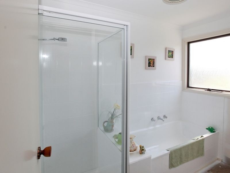 16 Katrina Street, Inverloch VIC 3996