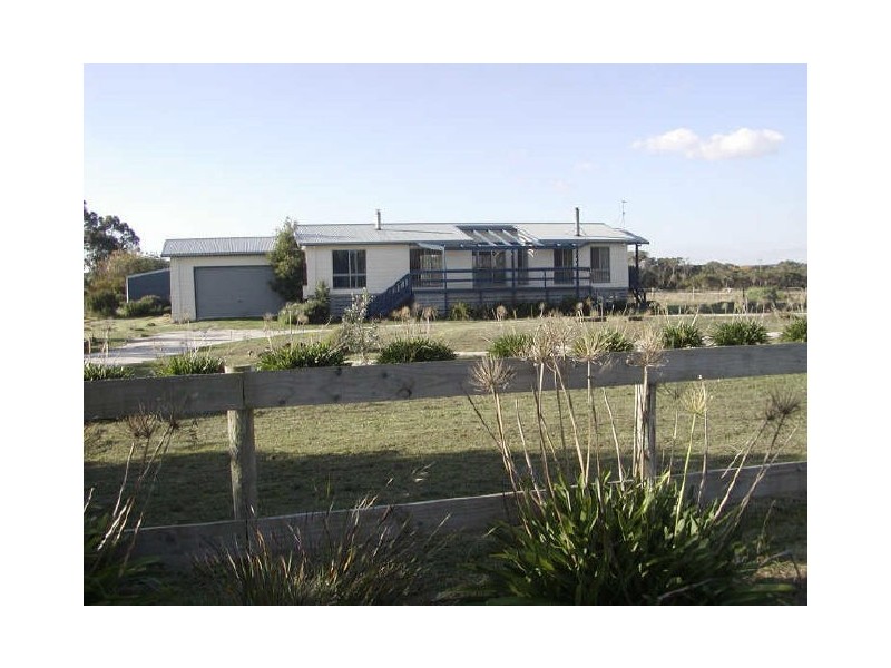 35 Treadwells Road, Inverloch VIC 3996
