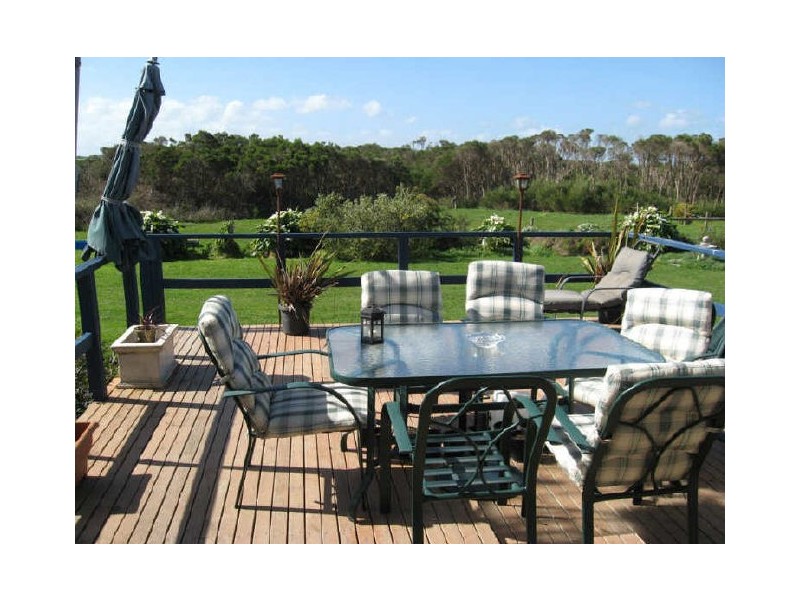 35 Treadwells Road, Inverloch VIC 3996