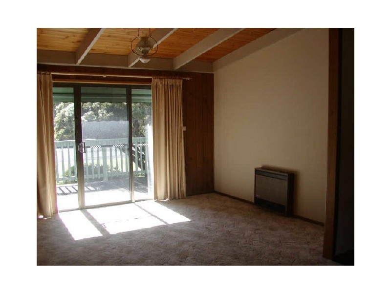 30 Cuttriss Street, Inverloch VIC 3996