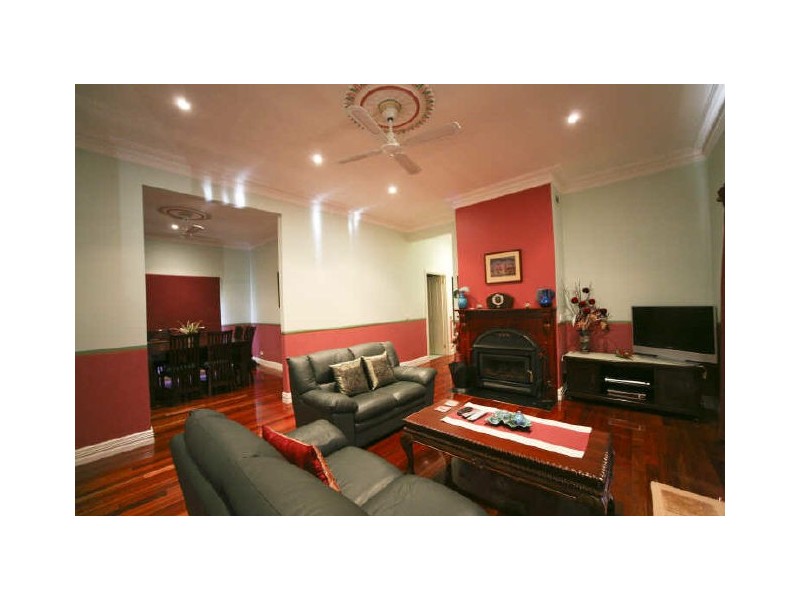 5 Hobsons Place, Inverloch VIC 3996