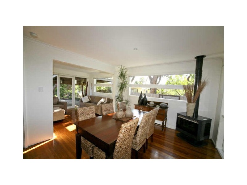 82 Pier Road, Inverloch VIC 3996