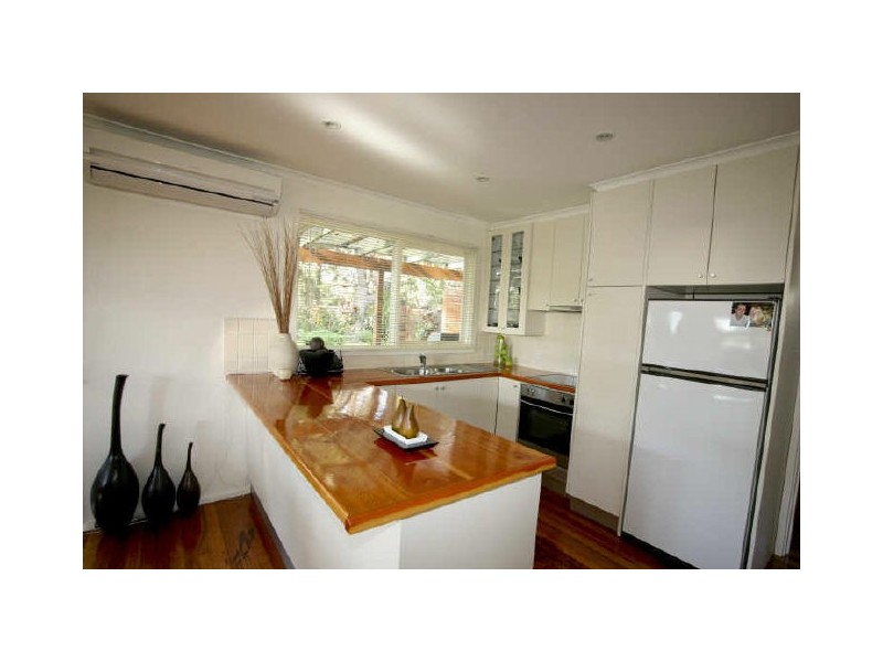 82 Pier Road, Inverloch VIC 3996