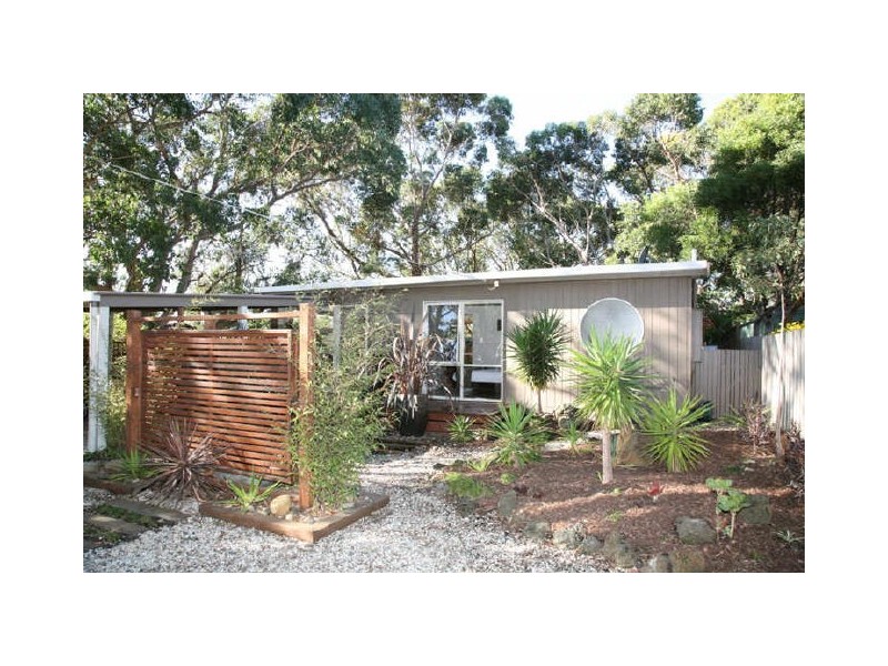 82 Pier Road, Inverloch VIC 3996