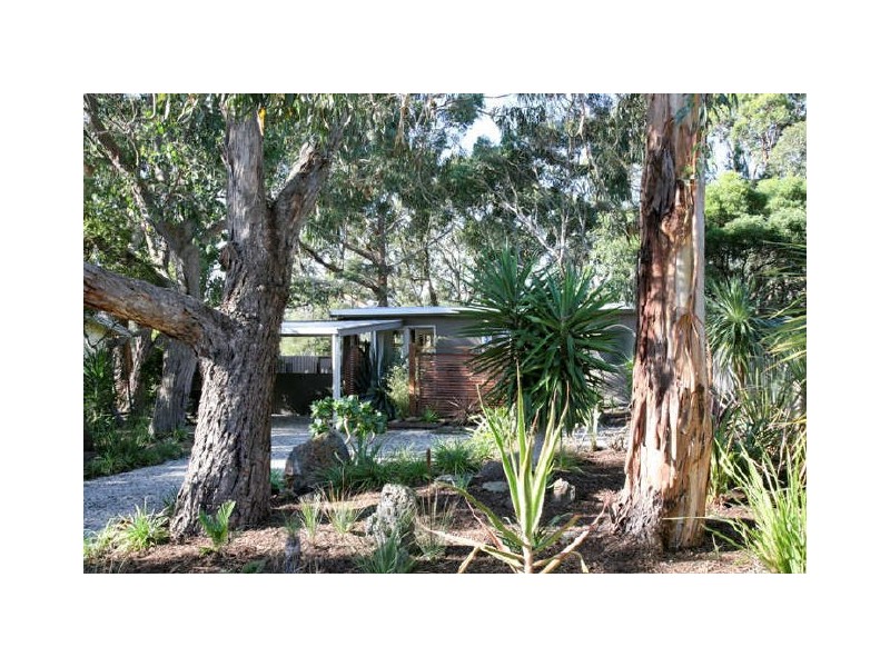 82 Pier Road, Inverloch VIC 3996